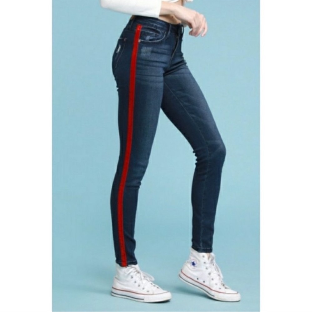 Judy Blue Mid Rise Skinny Jean with Red Velvet Stripe Size 13 / 31
